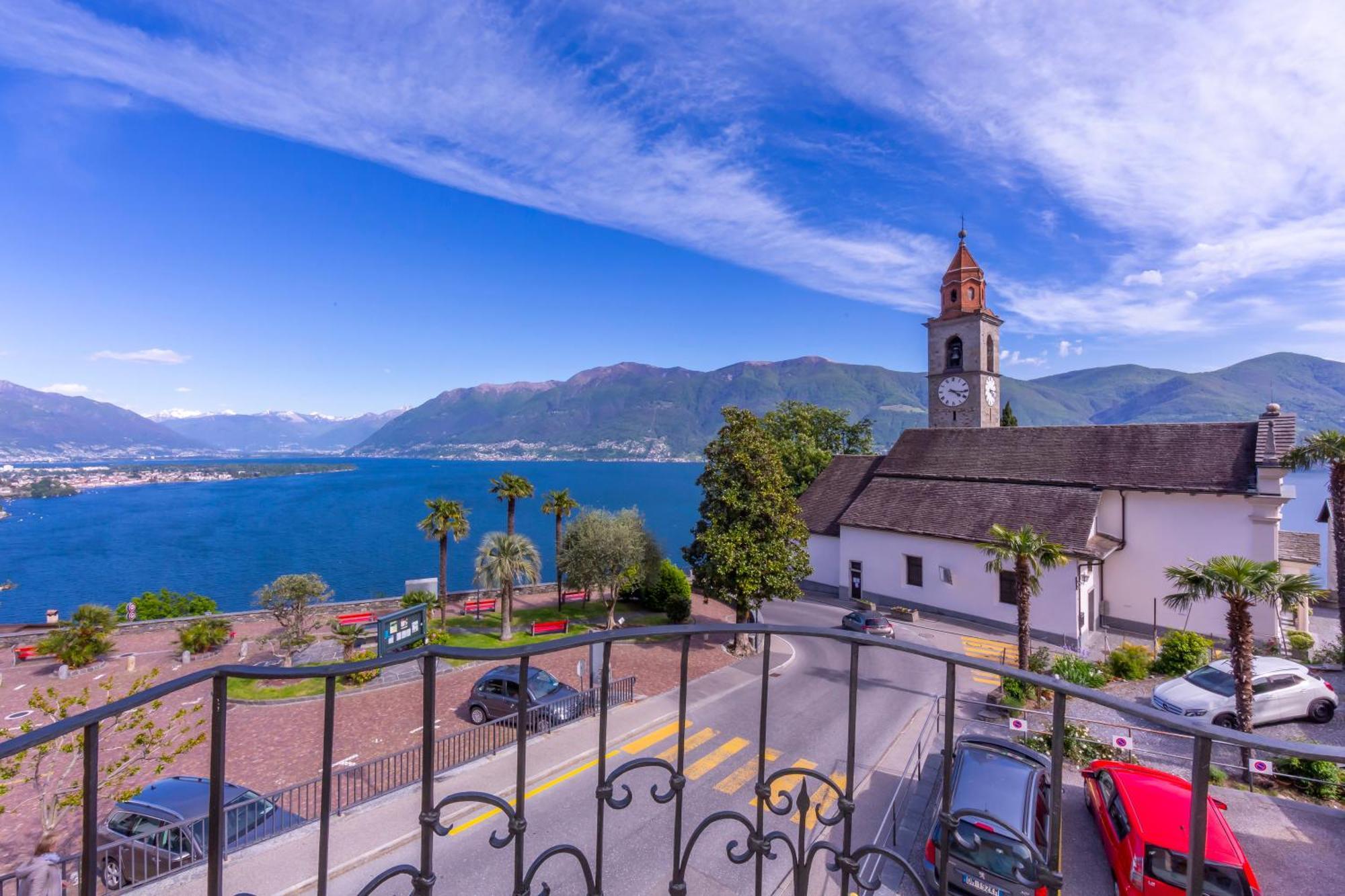 Yellow View Apartment - Happy Rentals Ronco sopra Ascona Exterior foto
